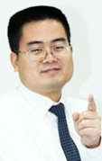 資深財(cái)稅實(shí)務(wù)輔導(dǎo)老師，注冊會計(jì)師、注冊稅務(wù)師、高級會計(jì)師