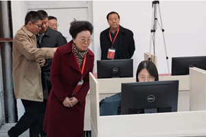 中稅協會長宋蘭等在首都經濟貿易大學考點巡視