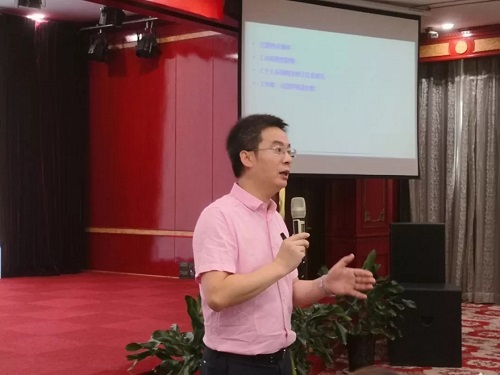 老師專訪：從誤打誤撞到堅(jiān)定成為老師，歐理平老師如何轉(zhuǎn)變？